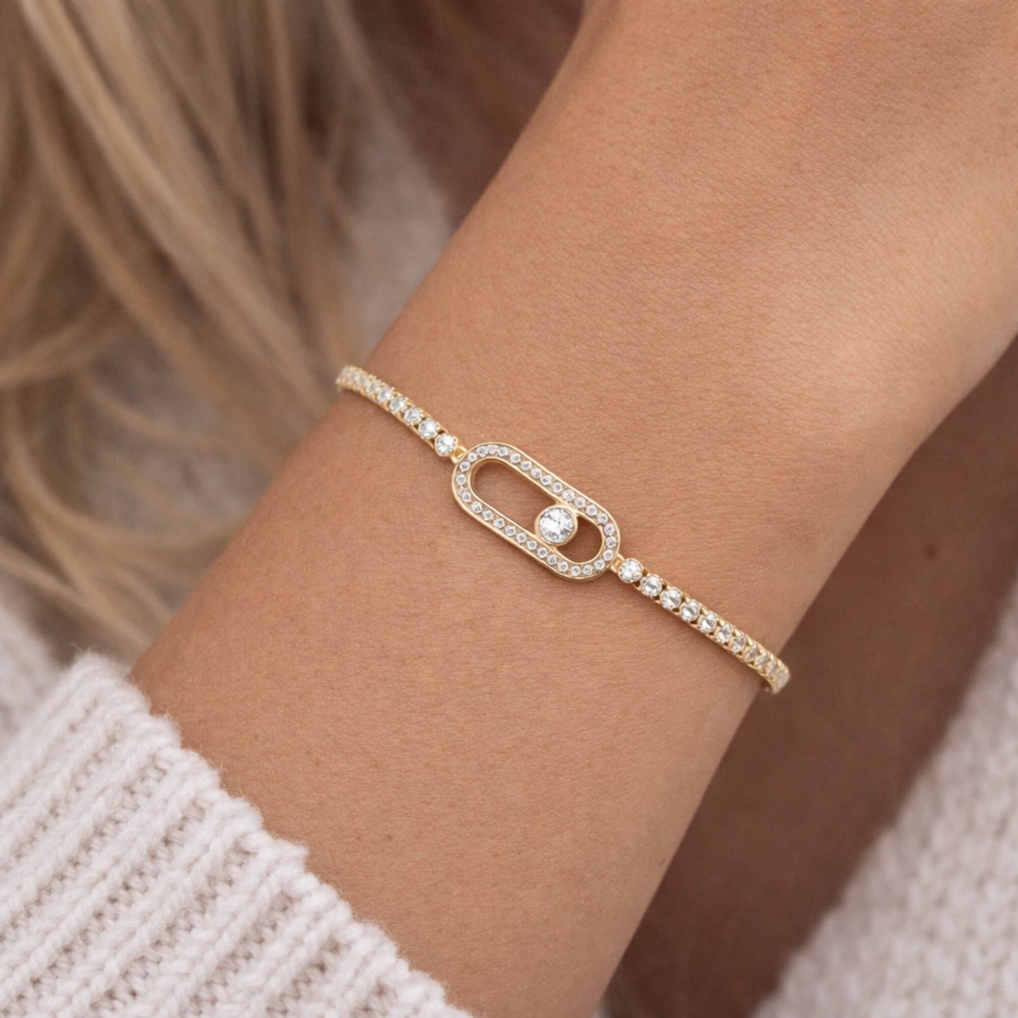 Elegant Minimal Bracelet – Simple & Stylish Everyday Piece